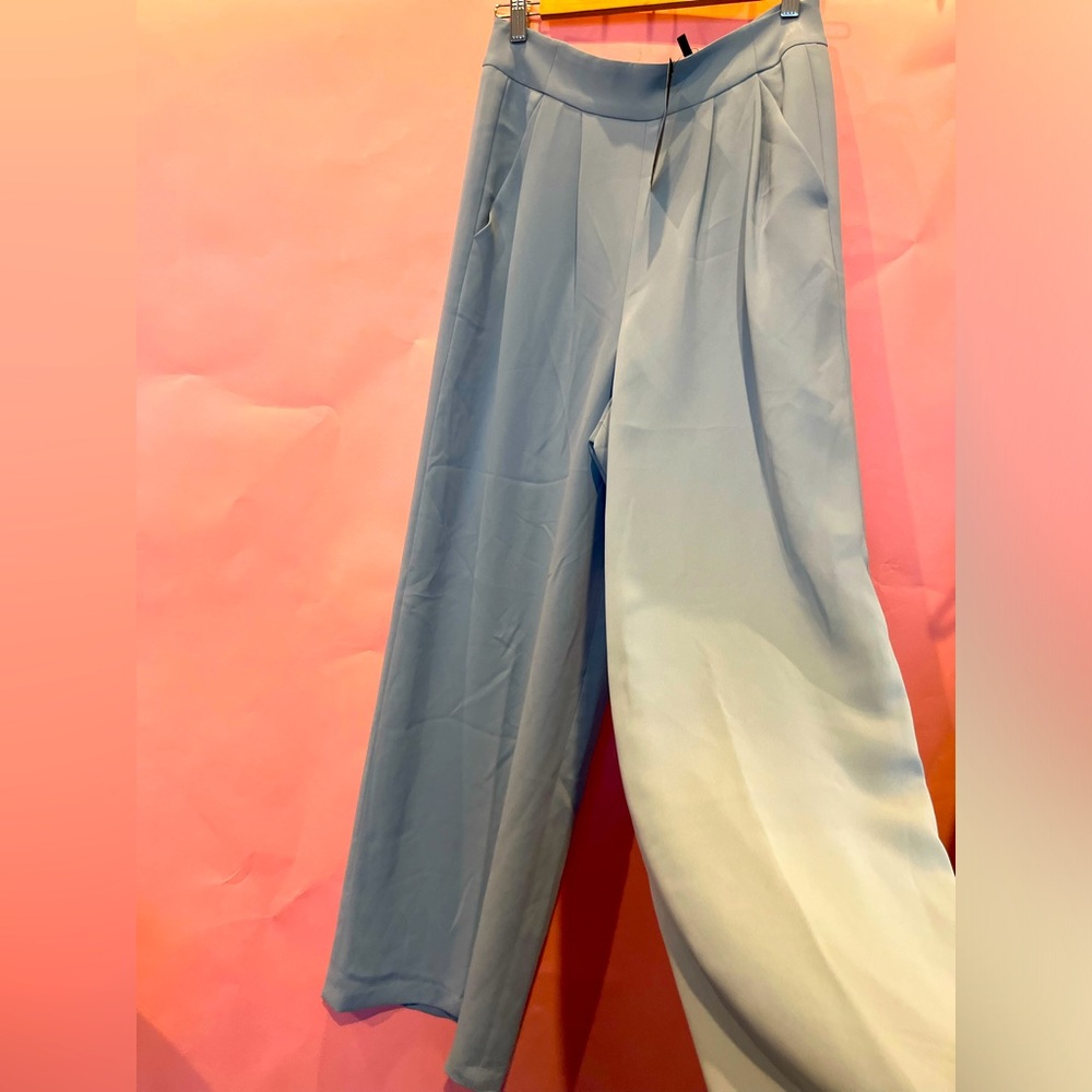 BCBGMaxAzria Baby Blue Pants size Small. Wide leg. 14”waist 45”long 31”inseam